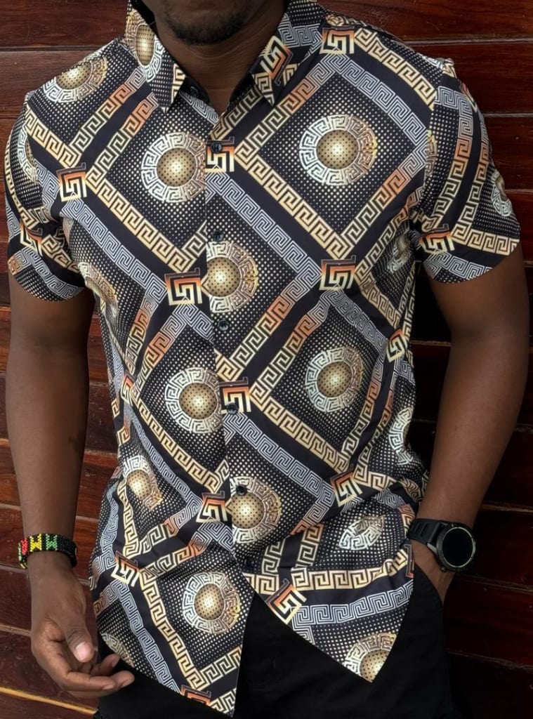 Chemise Homme à Rayures Déstructurées – Un style qui sort des sentiers battus