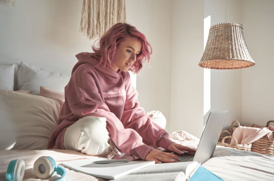 Moving Away For University? How To Make It Feel Like Home!