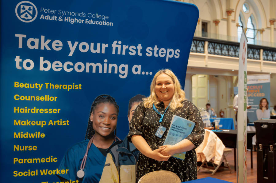 How Attending A UK Careers Fair Event Can Increase Opportunities!