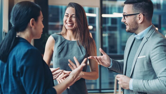 How do you start networking? - Vergelijkbare activiteit in Carrière