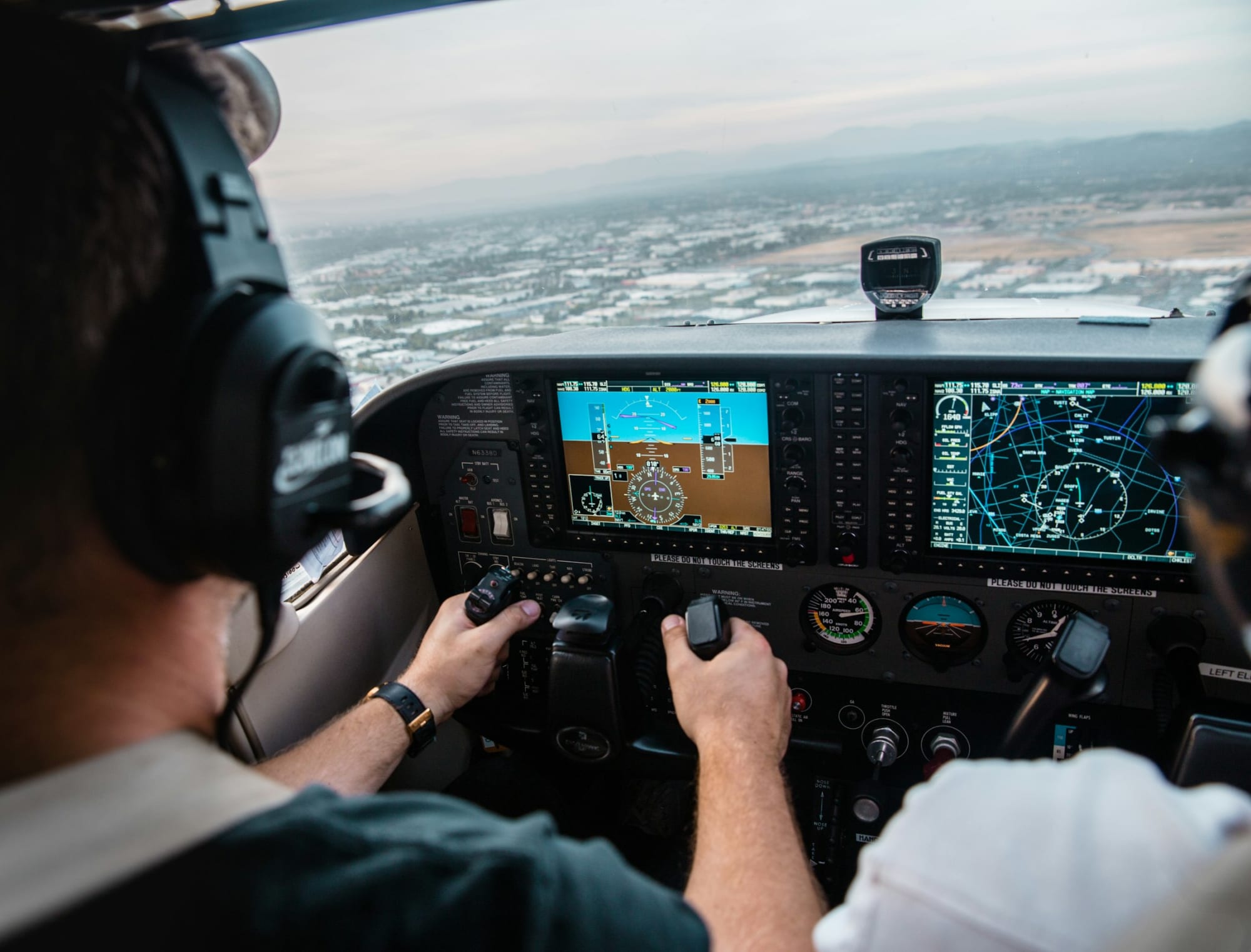 Getting your pilot's license: your steps to the sky! - Sport in Nederland