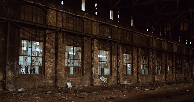 Urban exploring Antwerp, these locations you can't skip! - Vergelijkbare activiteit in Avontuur