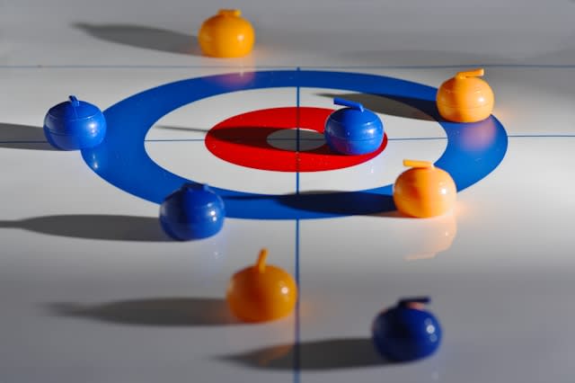 Curling: are you going to try it? - Vergelijkbare activiteit in Sport