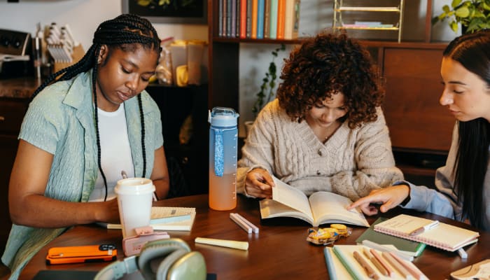 Studying abroad with Erasmus+ - Vergelijkbare activiteit in Studeren