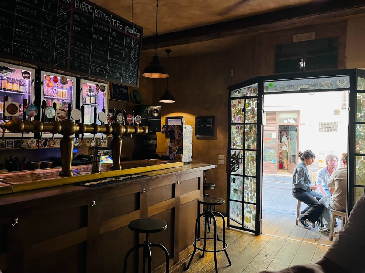 Private tour: Birreria Art. 17 with local guide - Image 1