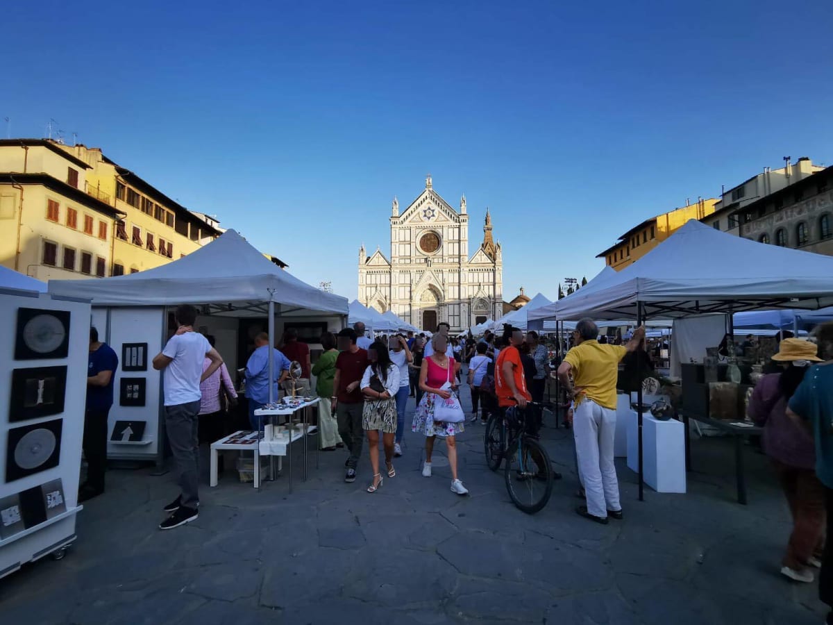 Private tour: Fiera Internazionale della Ceramica with local guide - Image 1