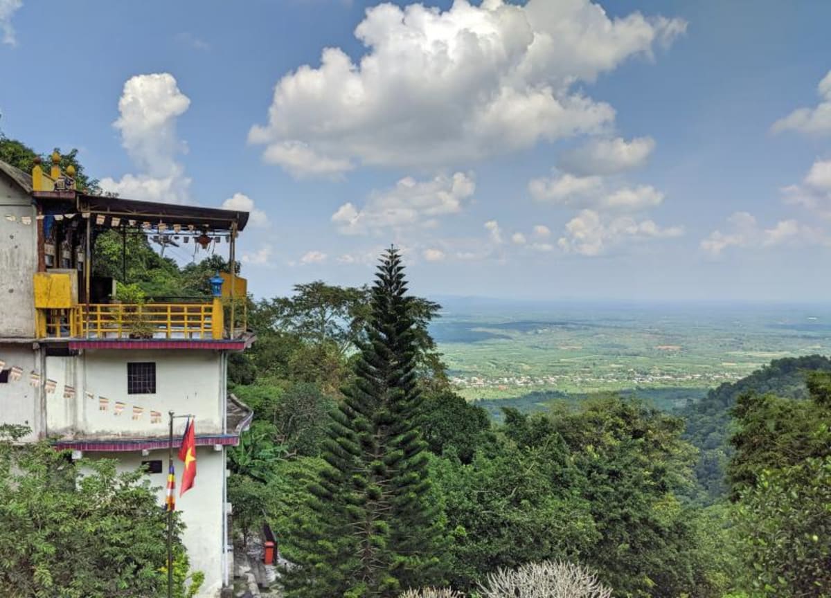 Private tour: Chua Chan Mountain with local guide - Image 1