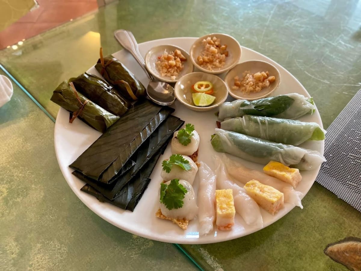 Private tour: Đông Phố with local guide - Image 1
