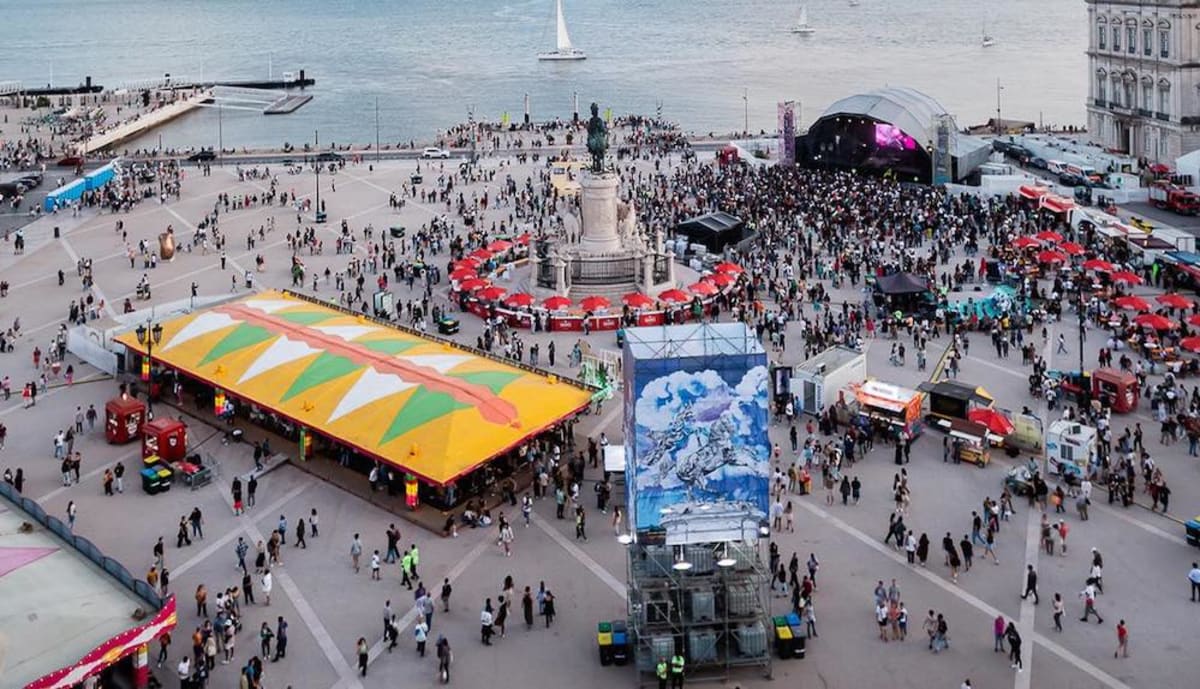 Private tour: Festival Iminente with local guide - Image 1
