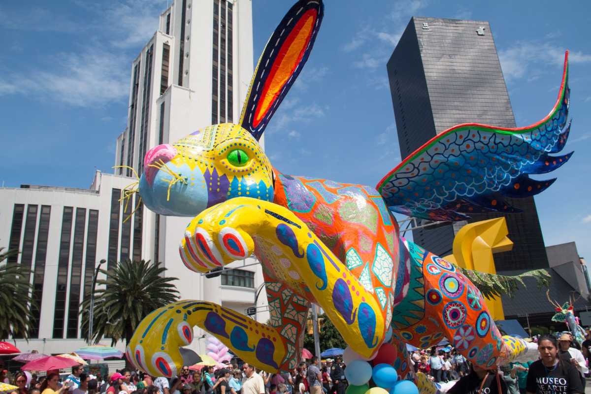Private tour: Mexico City Alebrije Parade & Exhibition with local guide - Image 1