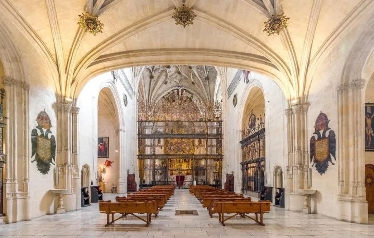 Private tour: Capilla Real with local guide - Image 1