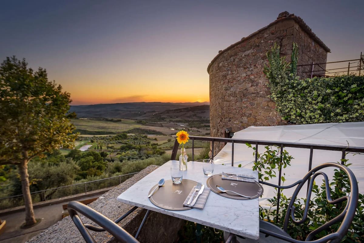 Private tour: Osteria La Porta with local guide - Image 1