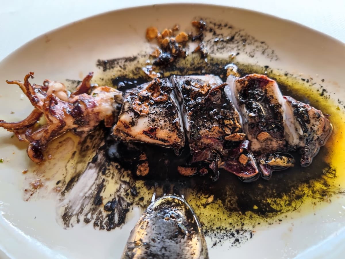 Private tour: Restaurante Sacha with local guide - Image 1
