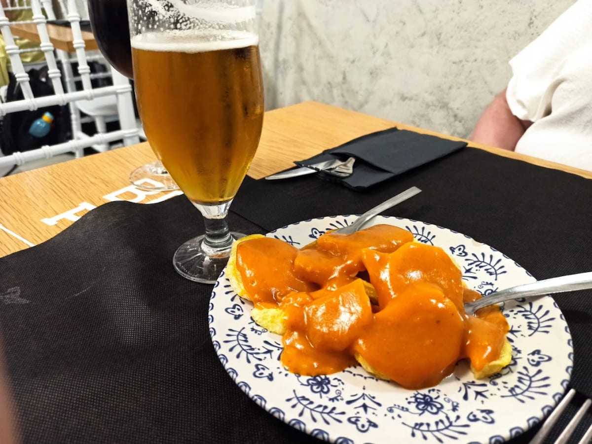 Private tour: Restaurante San Remo with local guide - Image 1