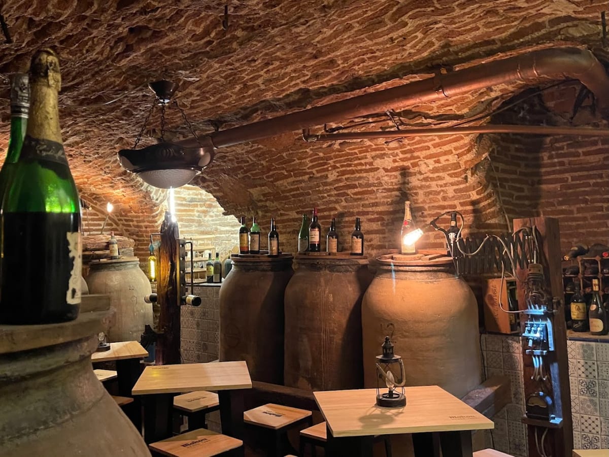 Private tour: Taberna Antonio Sánchez with local guide - Image 1