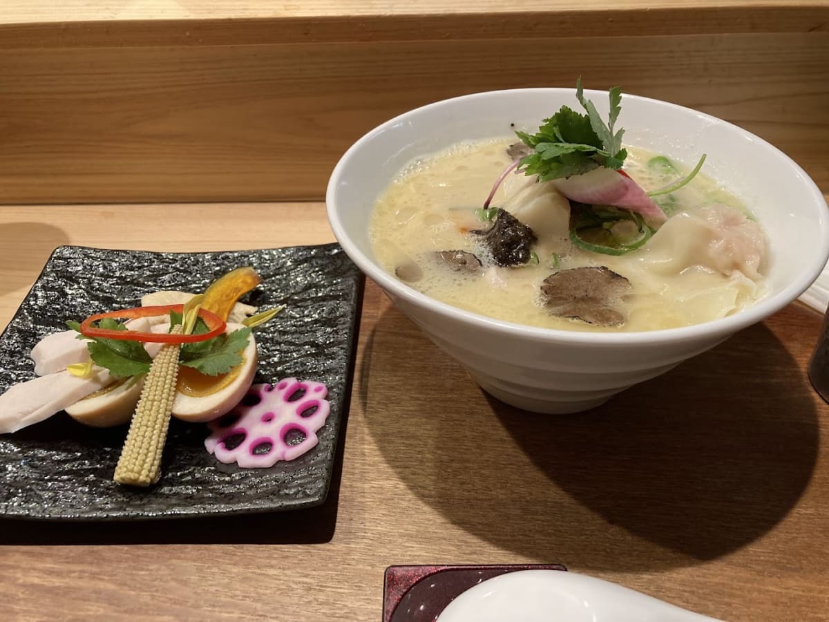 Private tour: Ginza Kagari with local guide - Image 1