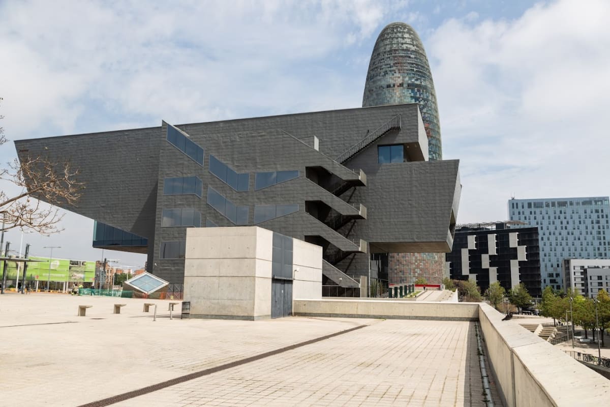 Private tour: Design Museum of Barcelona (DHUB) with local guide - Image 1