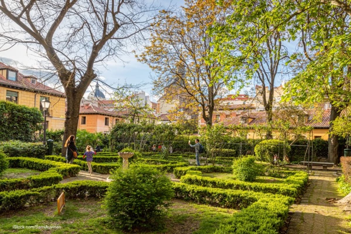 Príncipe de Anglona Garden