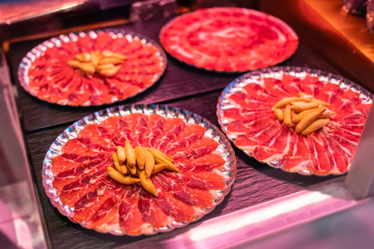 Private tour: Mercado de San Miguel with local guide - Image 1
