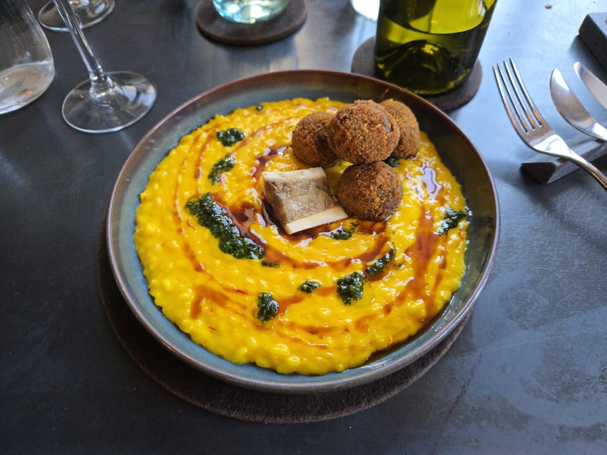 Private tour: Ristorante Ratanà with local guide - Image 1
