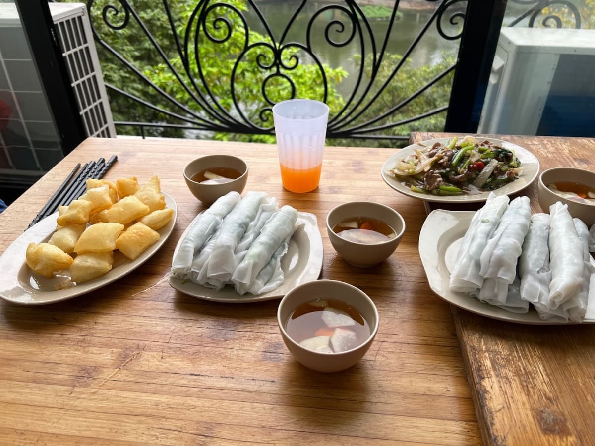 Phở Cuốn Hưng Bền