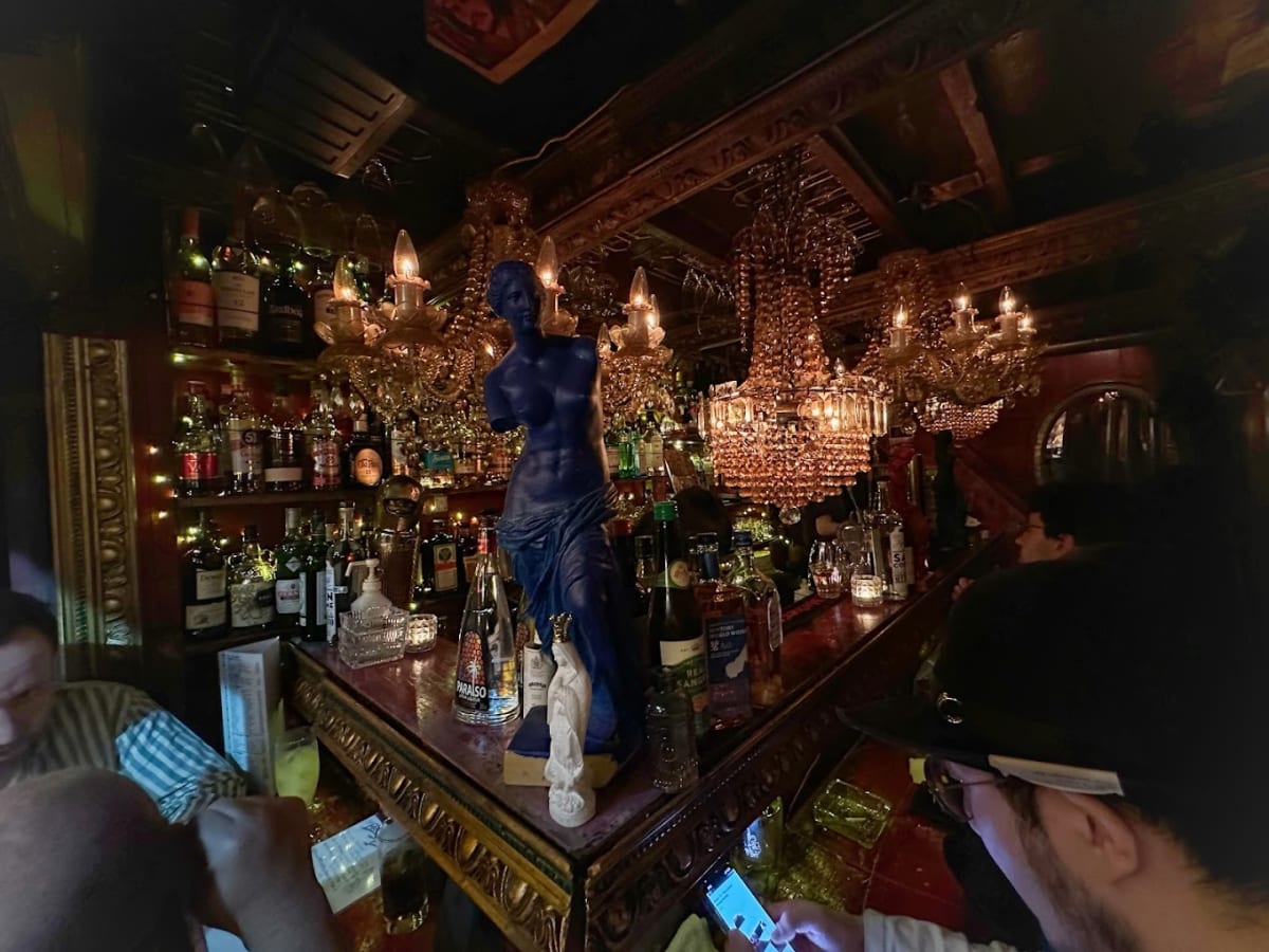 Bar Albatross