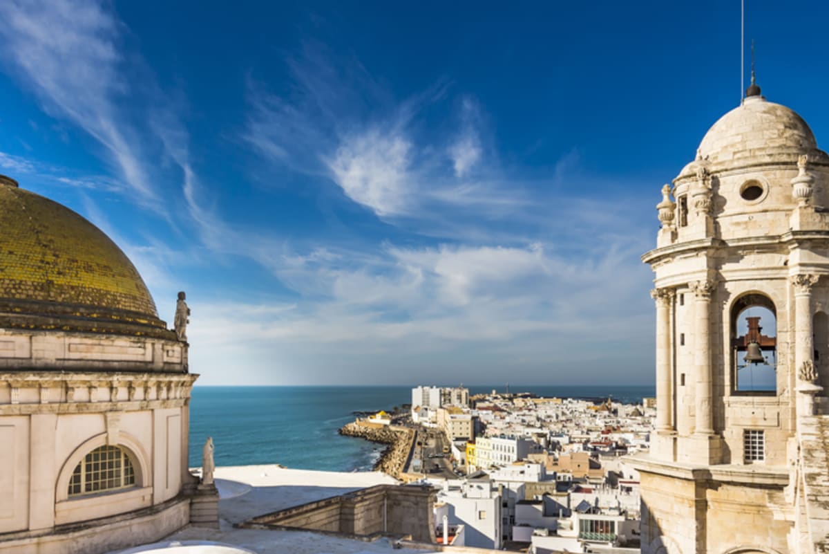 Private tour: Cádiz with local guide - Image 1