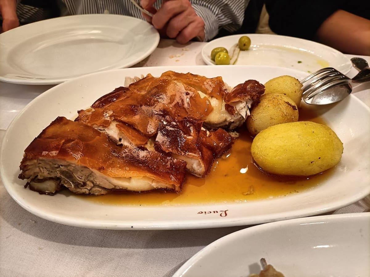 Casa Lucio