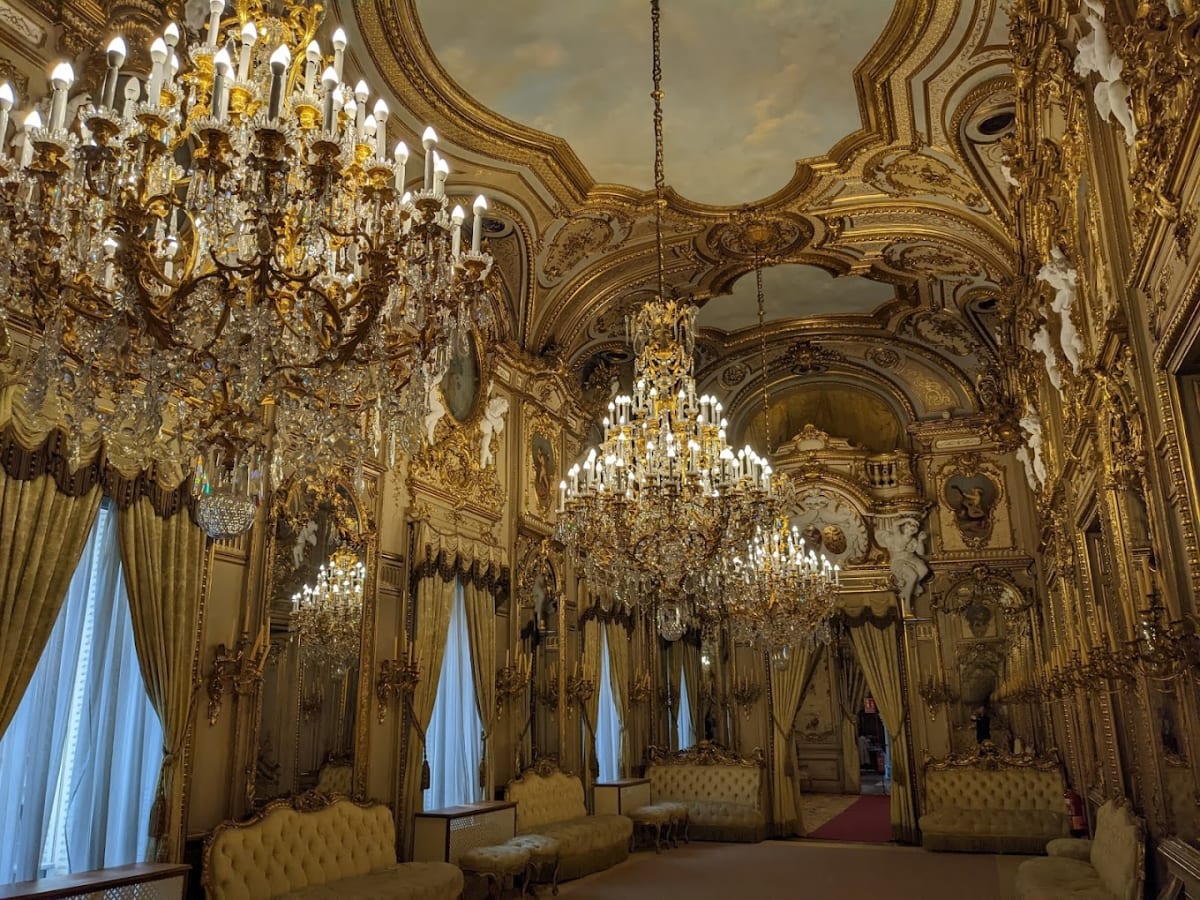 Private tour: Palacio de Fernán Núñez with local guide - Image 1