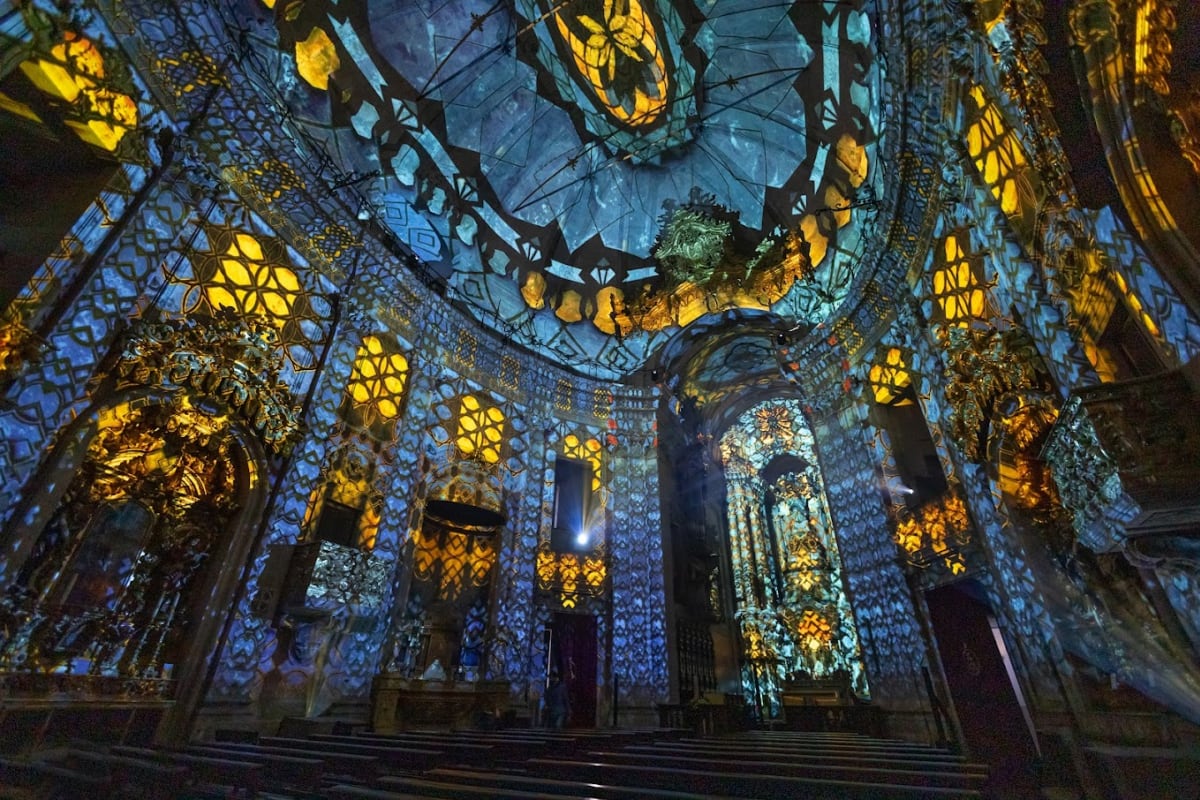 Private tour: Spiritus Show at Clerigos Church with local guide - Image 1