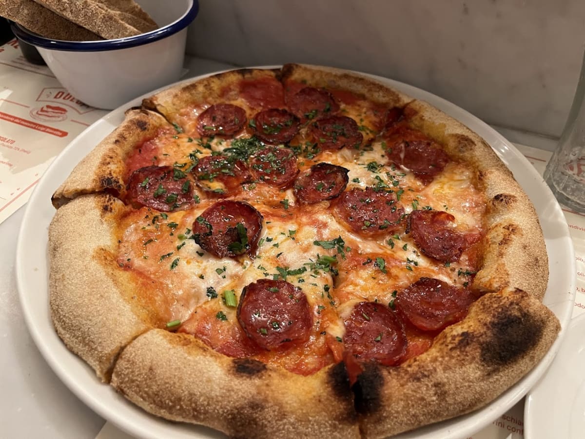 Private tour: Berberè Pizzeria Isola with local guide - Image 1