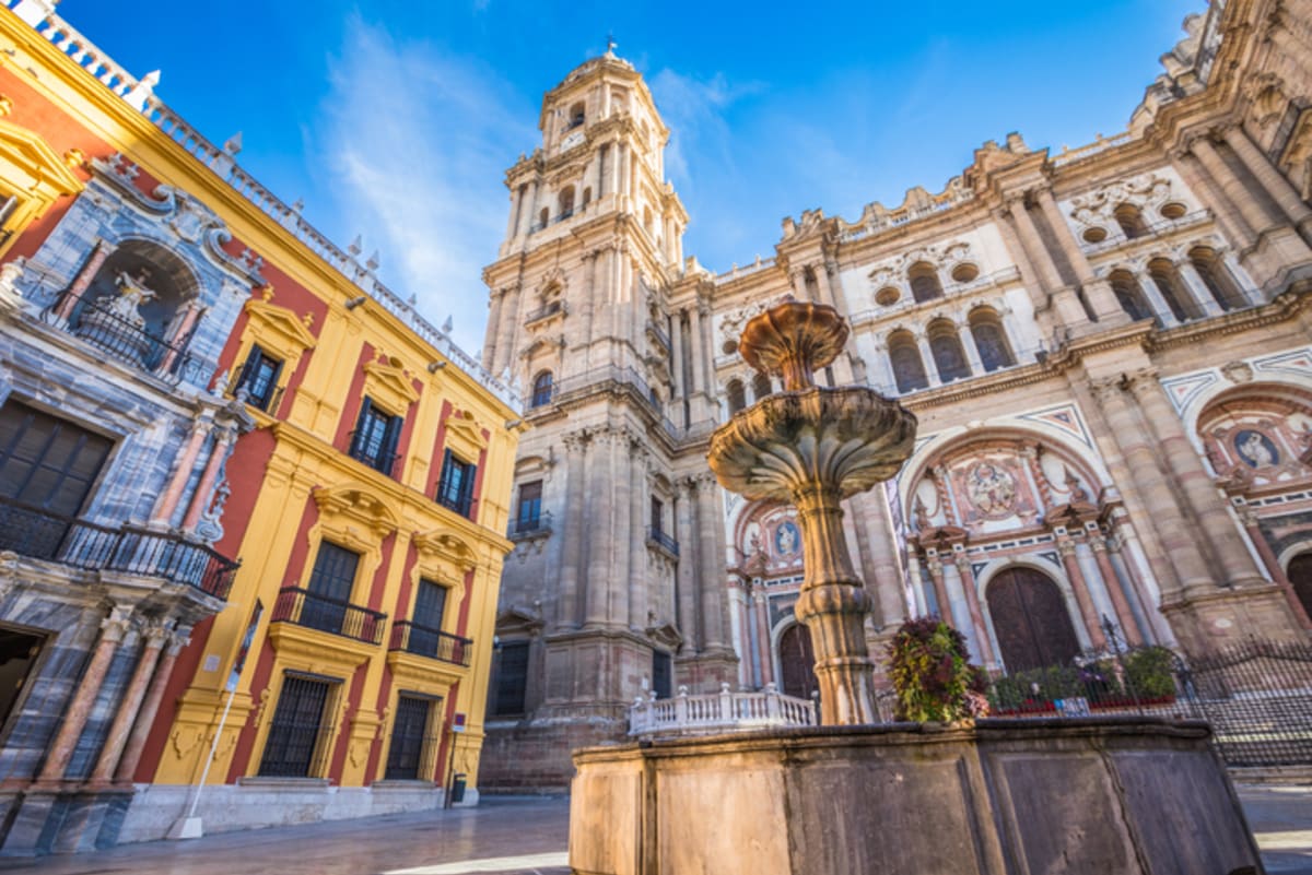 Private tour: Málaga with local guide - Image 1