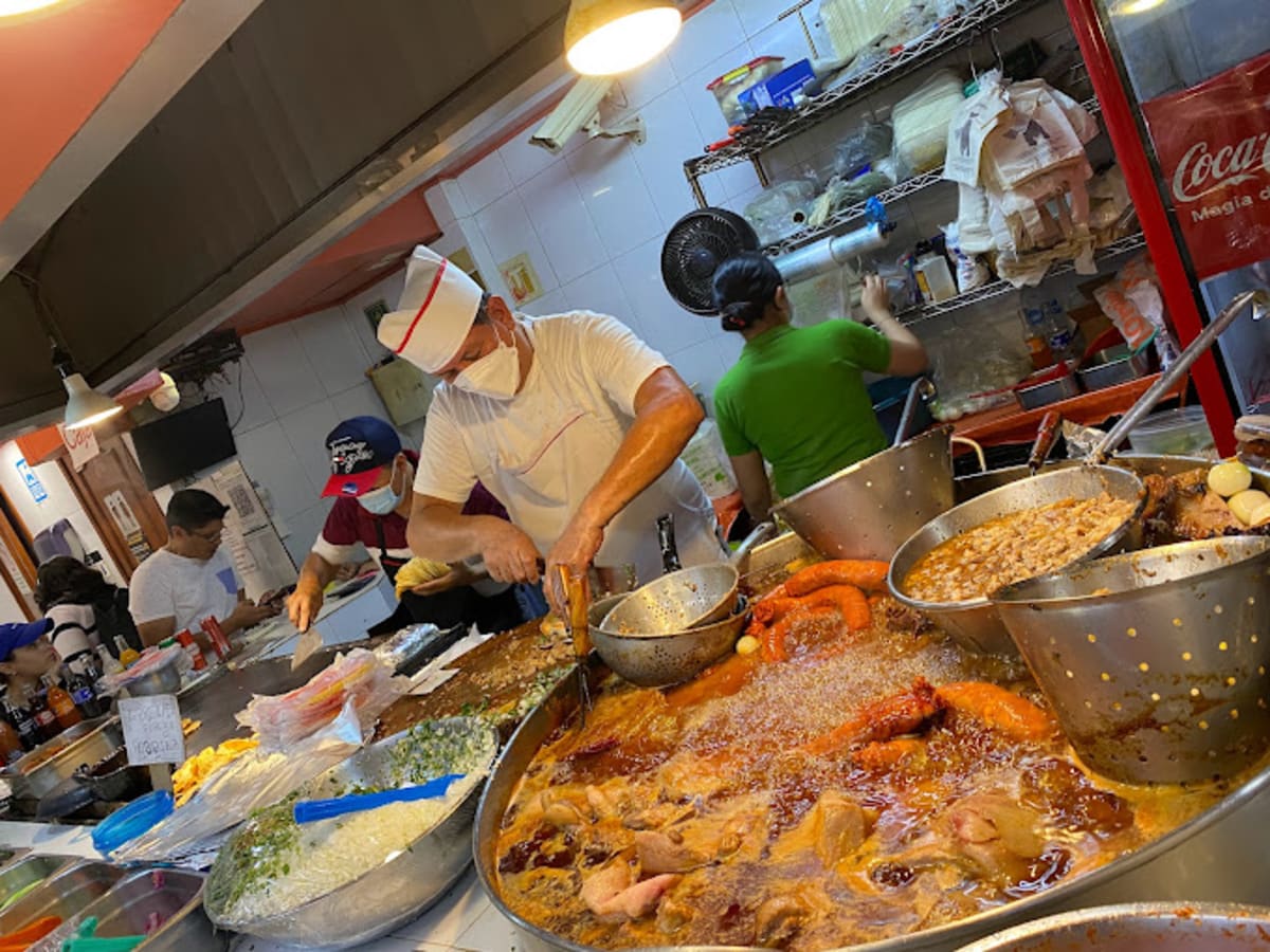 Private tour: Tacos el Güero with local guide - Image 1