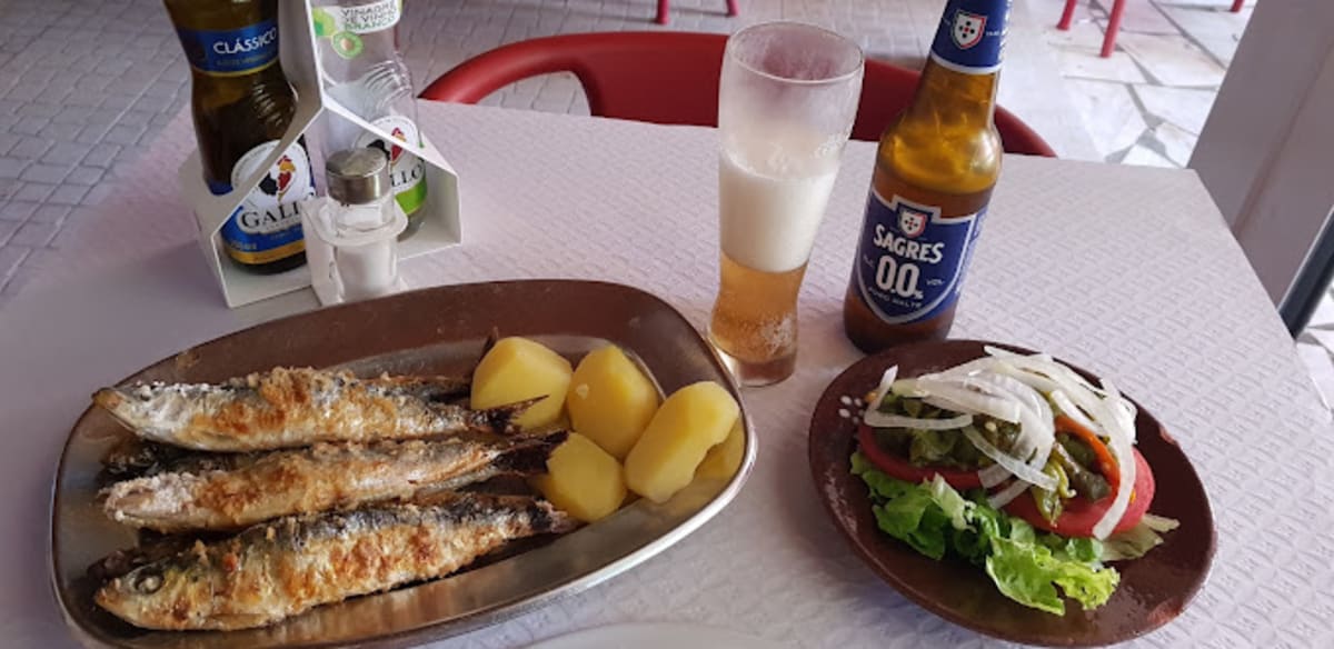 Private tour: Tasca do Gordo with local guide - Image 1