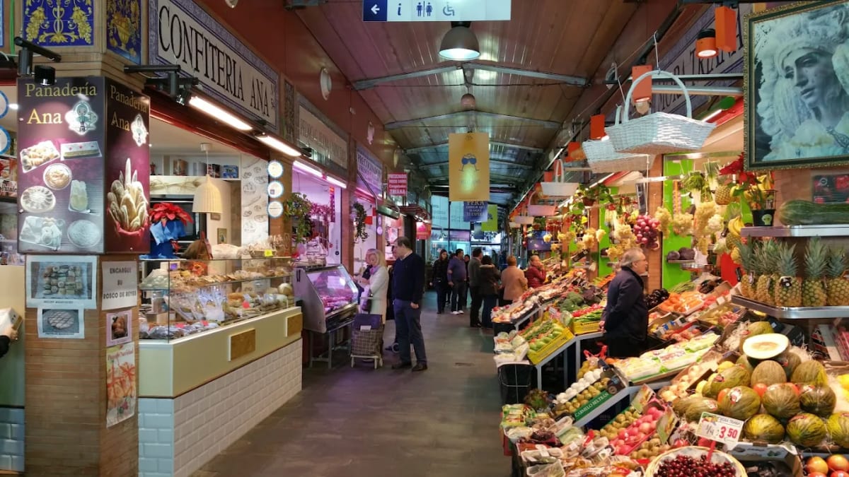 Private tour: Food Markets & Andalusian Wine Tasting Tour (3 Hours) with local guide