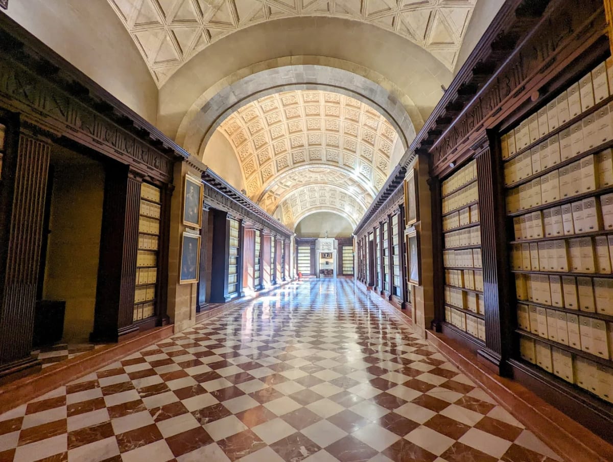 Private tour: World Heritage Tour (2.5 Hours) with local guide