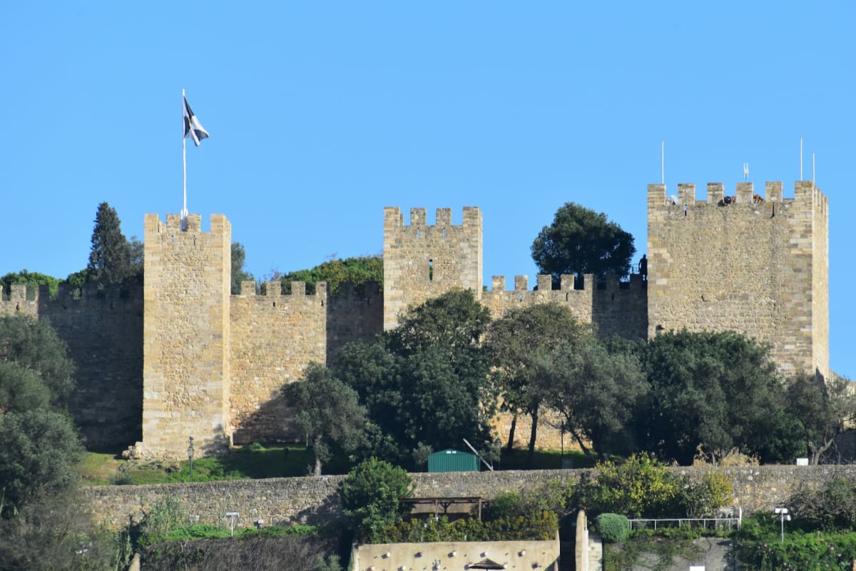 Private tour: Lisbon Old Town Tour(3 Hours) with local guide