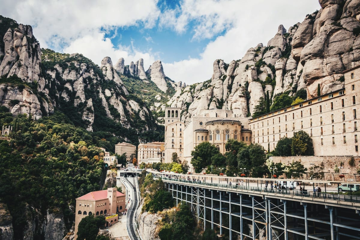 Private tour: Private Tour to Montserrat (5 Hours) with local guide