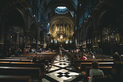 Montserrat Mountains Tour: A Unforgettable Journey to a Unique Mountain and Monastery, a private tour in Barcelona
