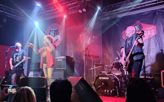 16 Toneladas, Live Music Venue in Campanar, Valencia