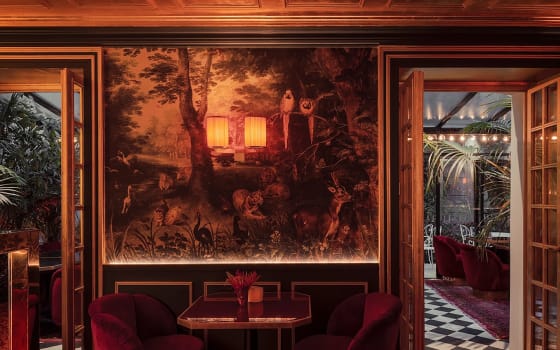 Le Très Particulier, Cocktail Bar in Montmartre, Paris