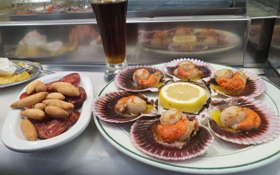 Marisquería Fide Calle, Tapas Bar in Almagro, Madrid