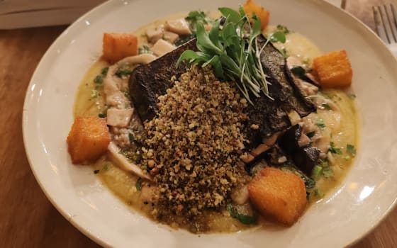 O Gambuzino, Restaurant in São Vicente, Lisbon
