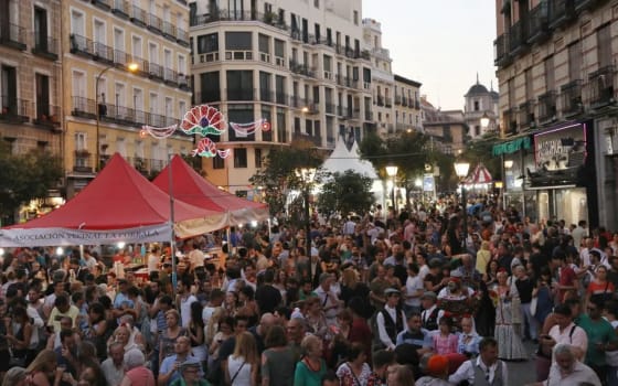 Fiestas de la Paloma in La Latina, Madrid