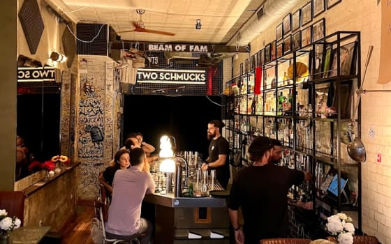 Two Schmucks, Cocktail Bar in El Raval, Barcelona