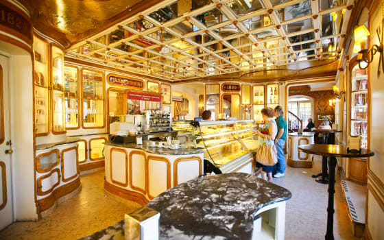 Confeitaria Nacional, Café in Alfama, Lisbon