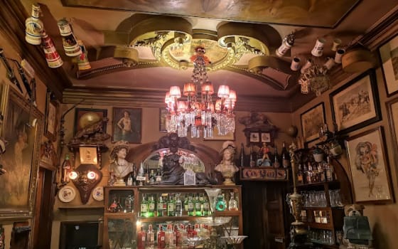 Pavilhão Chinês, Bar in Bairro Alto, Lisbon