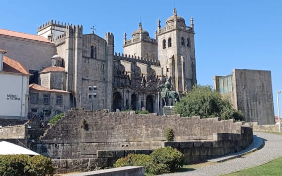 Sé do Porto Cathedral, Religious Site in Ribeira, Porto