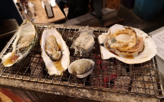 Uloko (中野ウロコ本店), Restaurant in Nakano, Tokyo