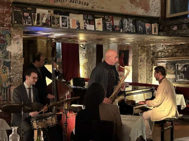 Chez Papa Jazz Club